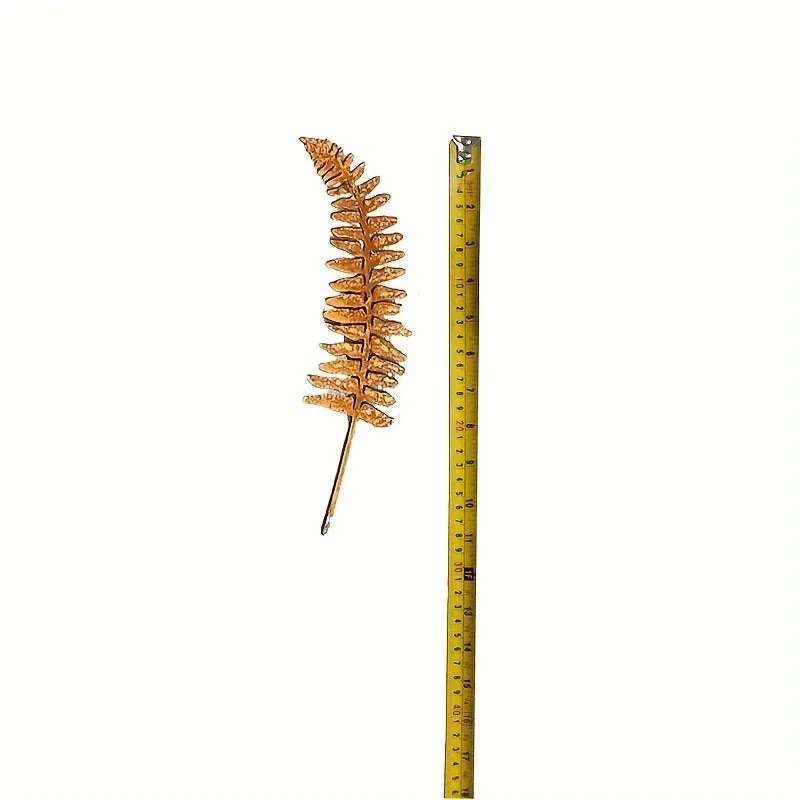 1pc Fern Fronds Rusty Metal Plant Stake Home And Garden Decor