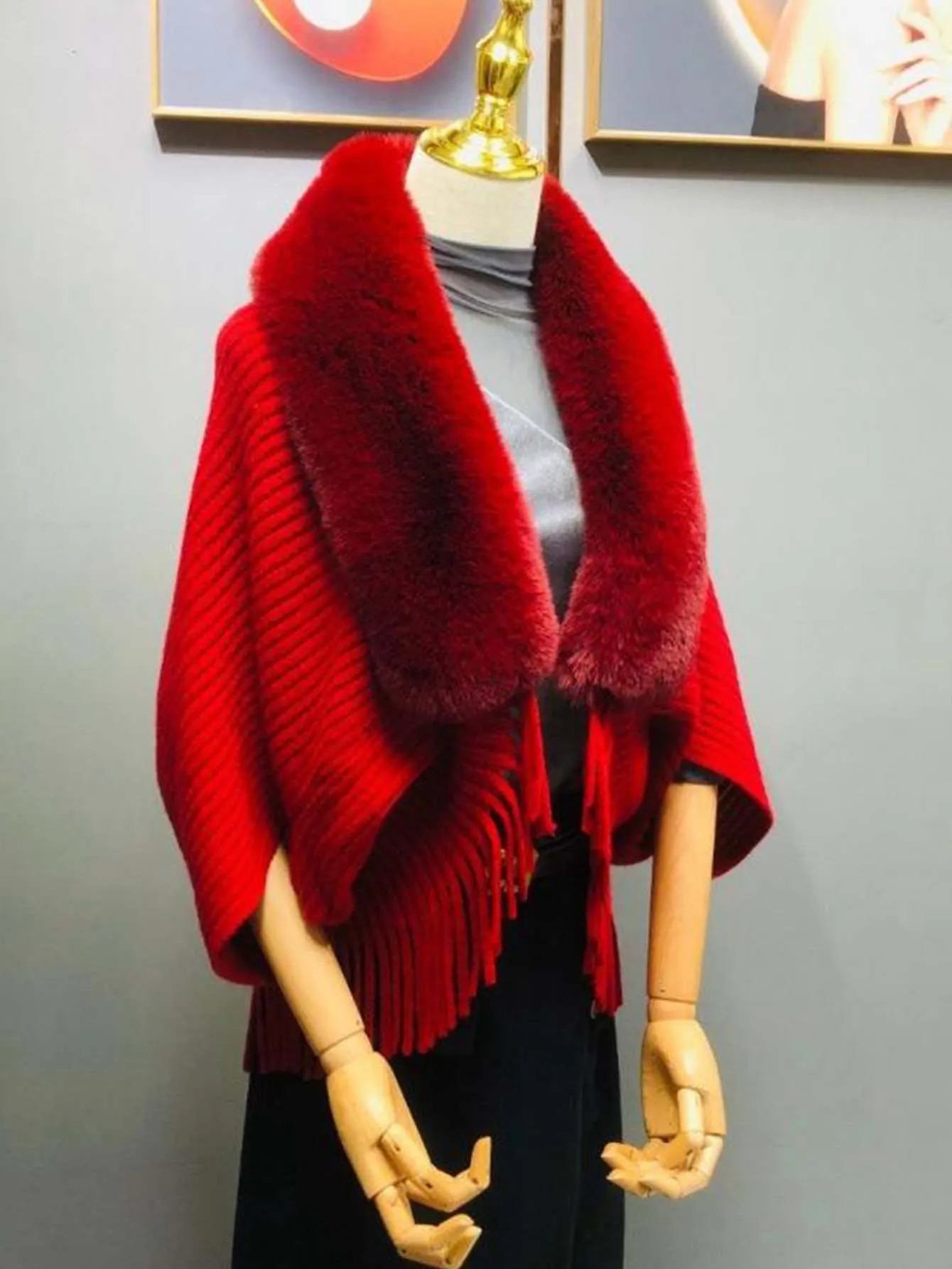 1pc Striped Tassel Shawl With Fur Collar Knitted Cape - Red - FD ⚡