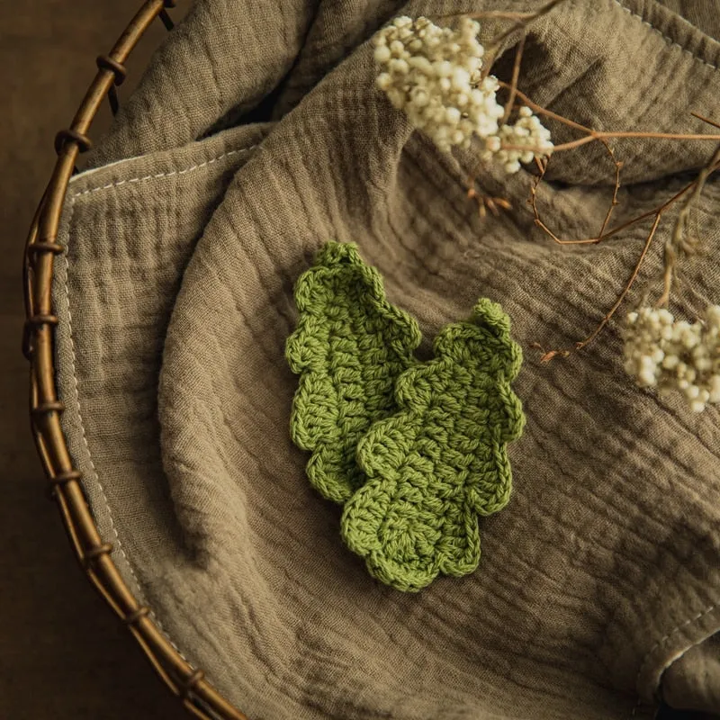 8pc Felt Wool Acorns