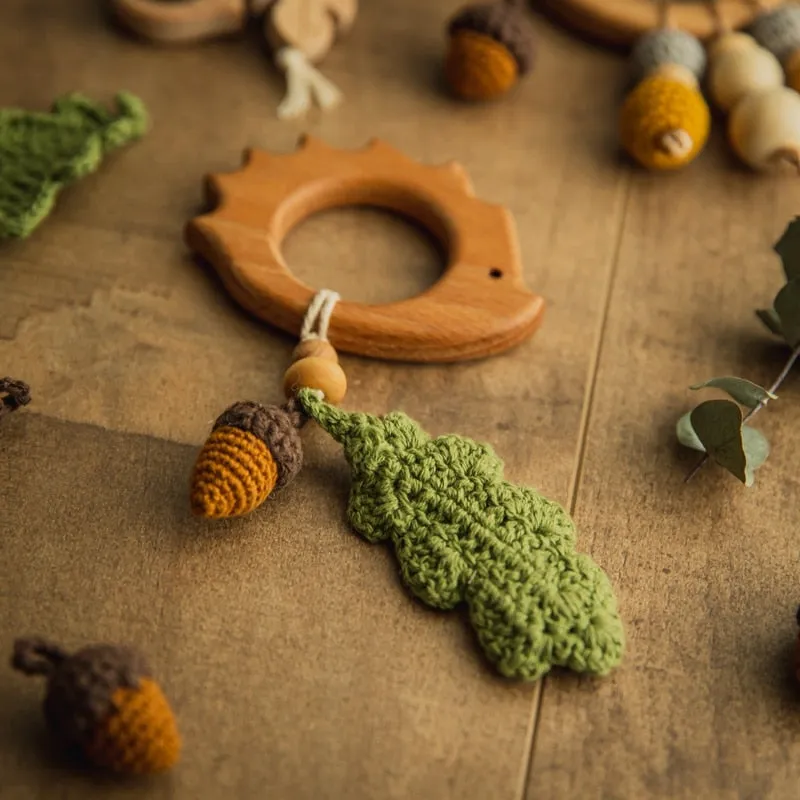 8pc Felt Wool Acorns