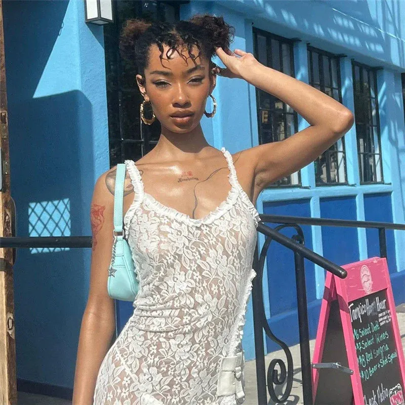 Bonnyshow Daizy Lace Slit Maxi Dress