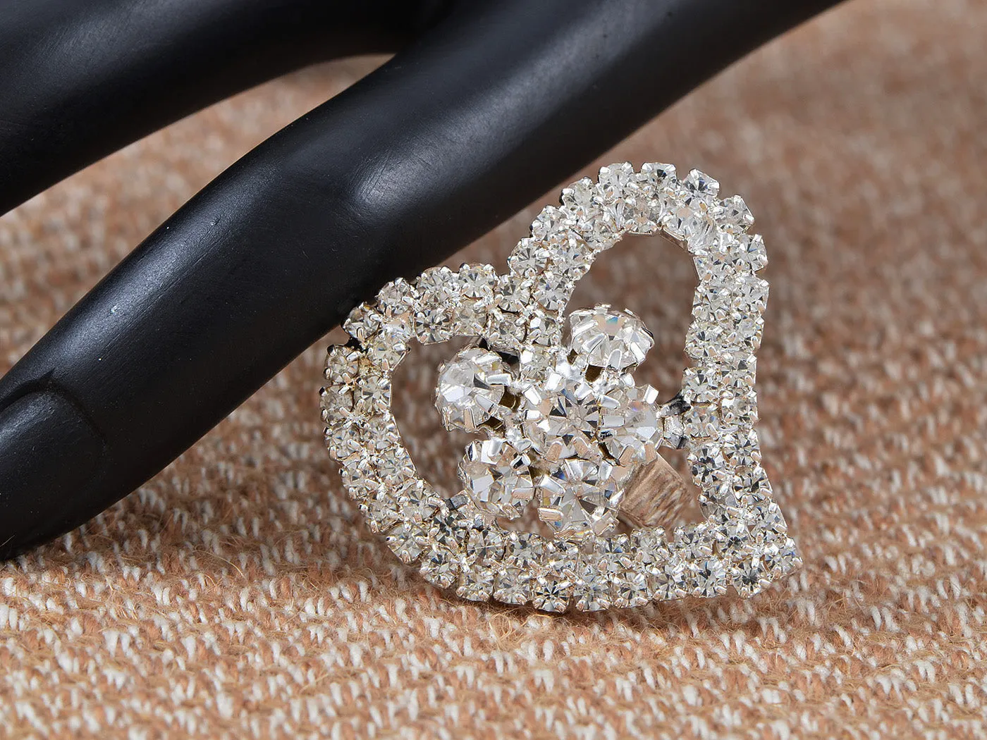 Love Statement Heart Shape Flower Trend Ring