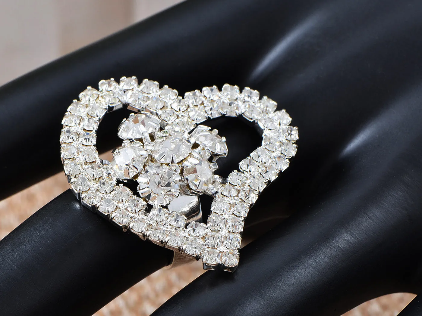Love Statement Heart Shape Flower Trend Ring