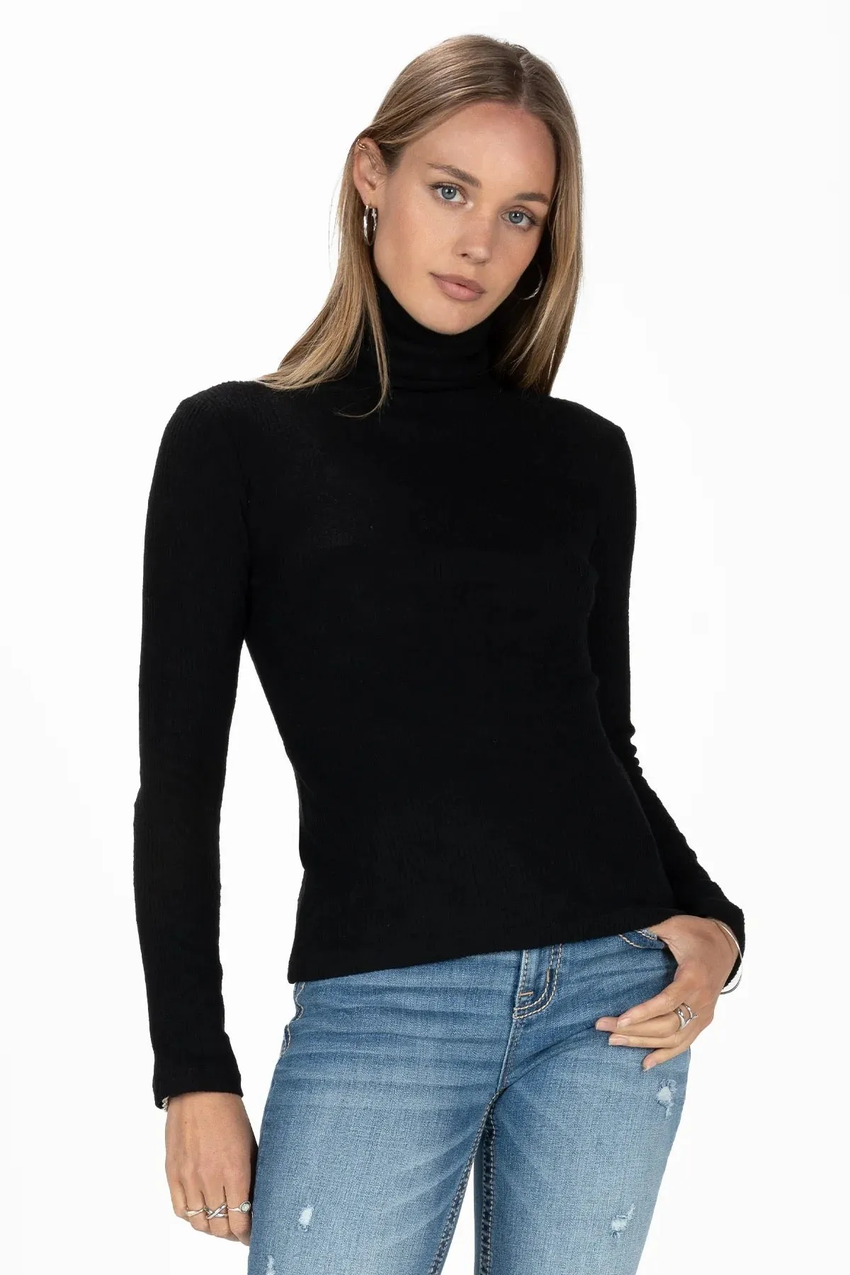 MM Turtleneck-Black