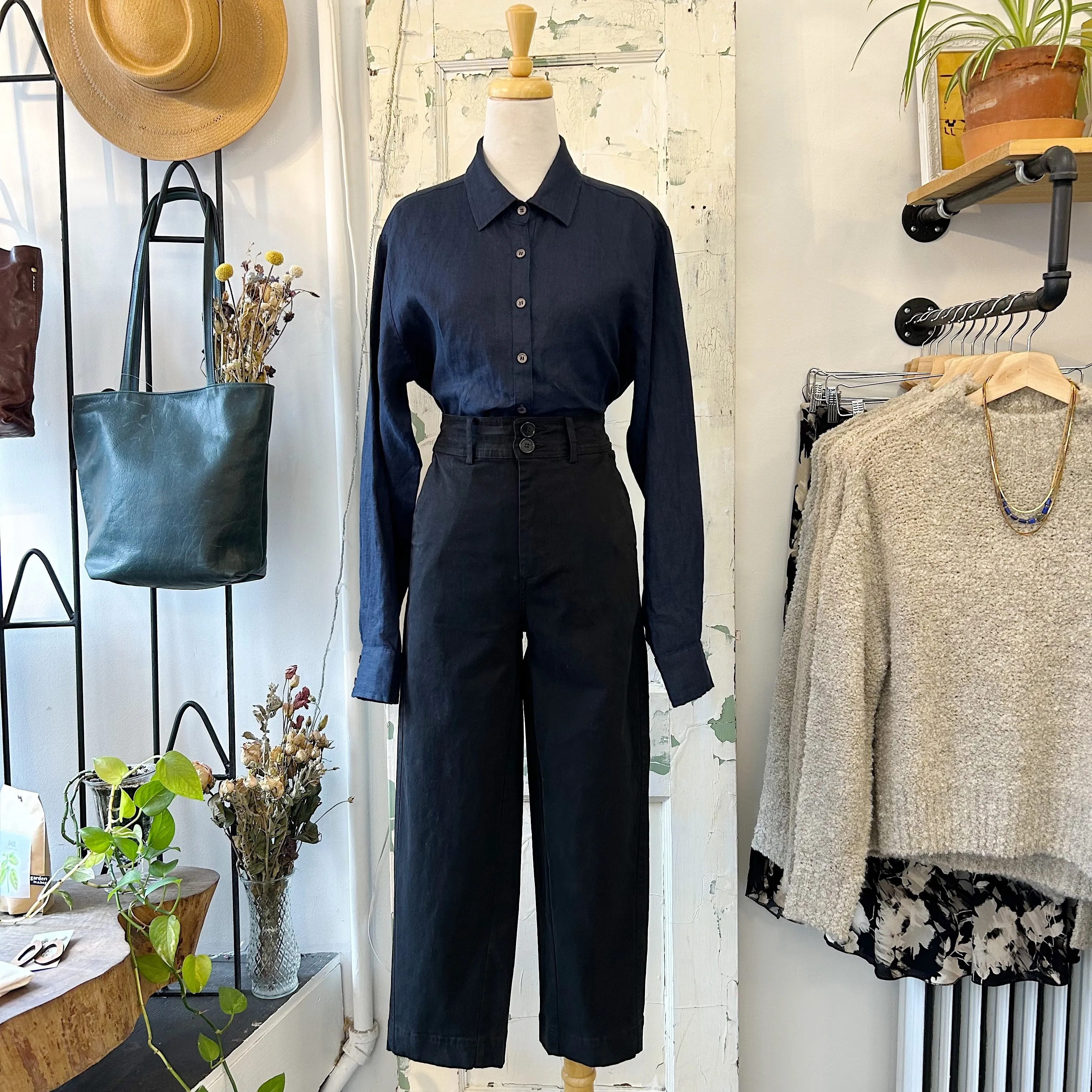 Naïf // Ines Shirt Navy Linen