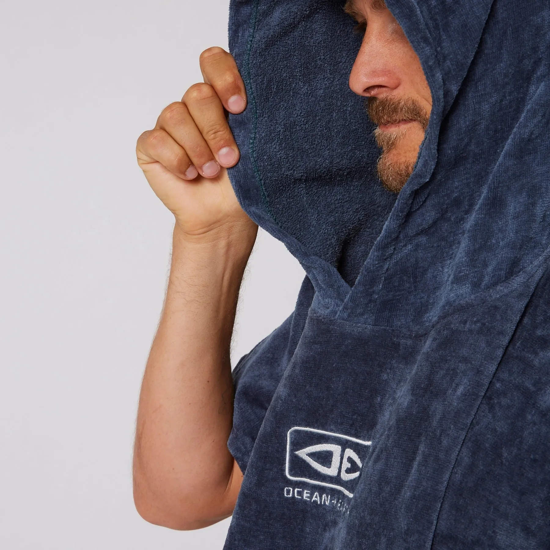 O&E Corp Mens Hooded Poncho
