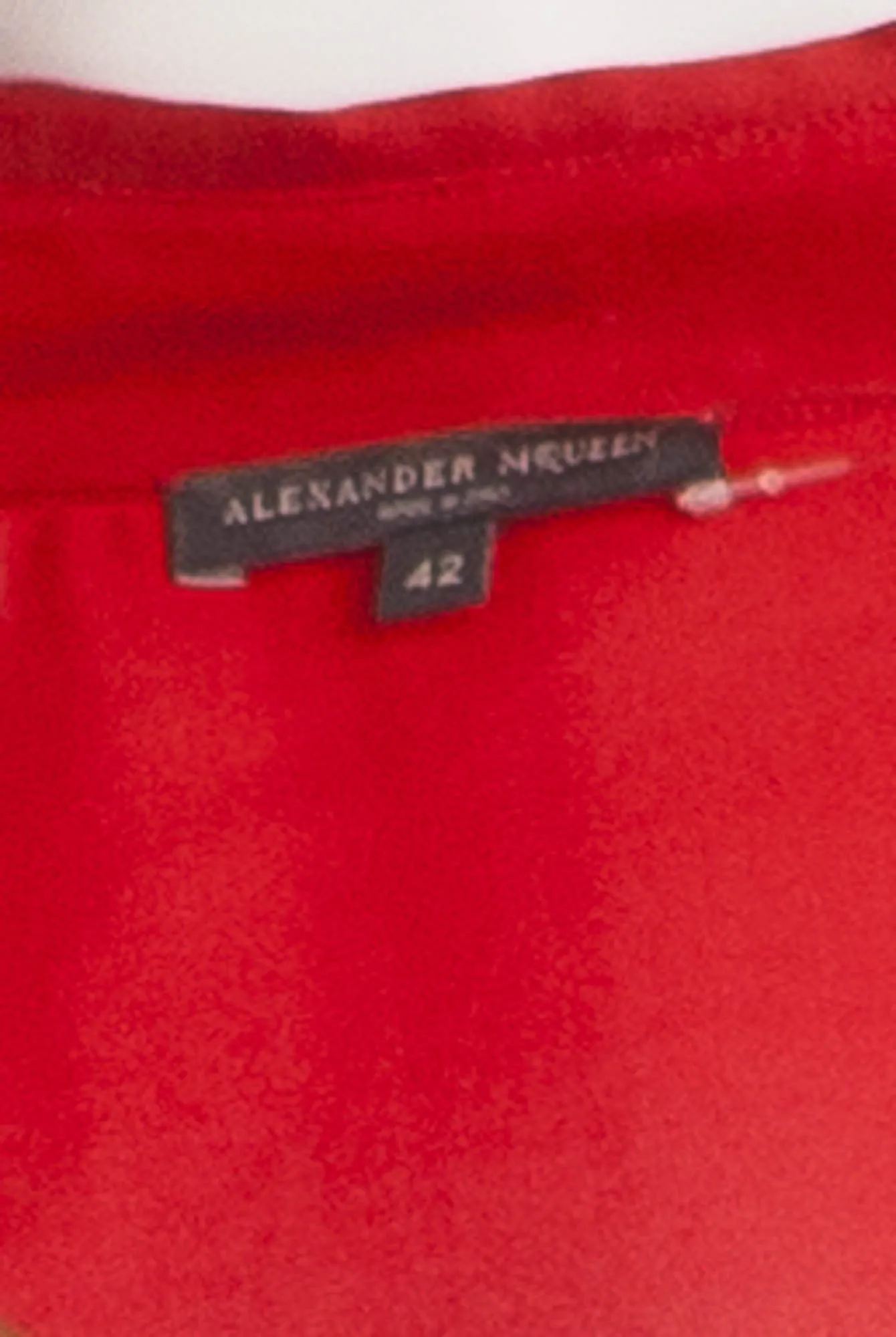 Original Alexander McQueen - 2PC New Red and Gray Ombre Long Sleeve Dress with Belt - IT 42