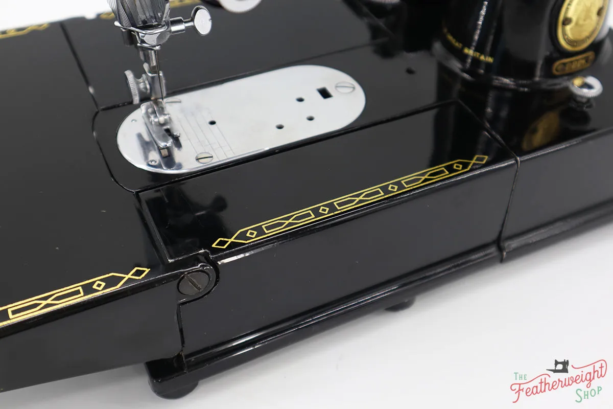 Singer Featherweight 222K 1953 - EJ211*** #237th Made!