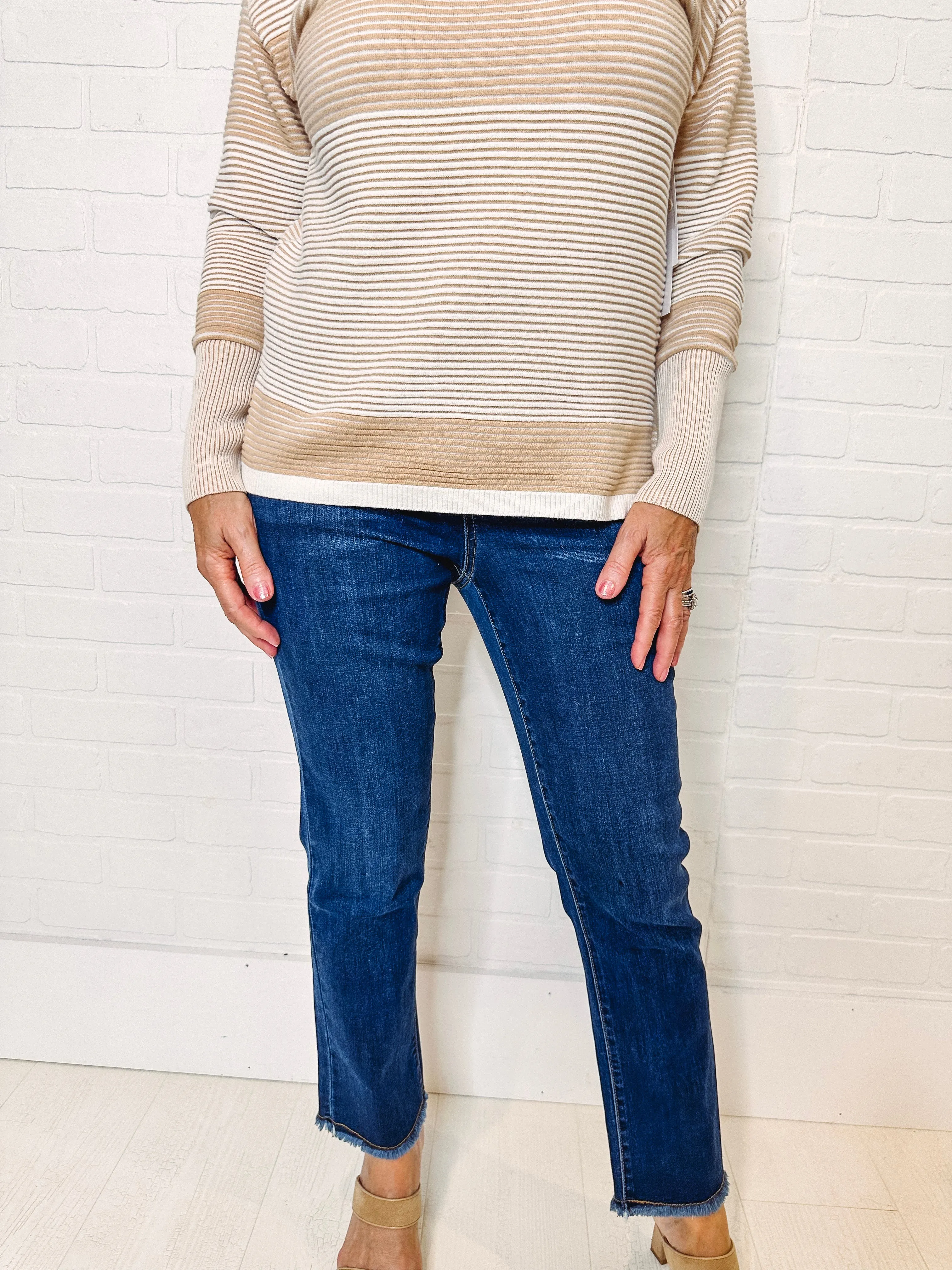 Tribal Audrey Pull-On Straight Crop Jeans-- Blue Moon